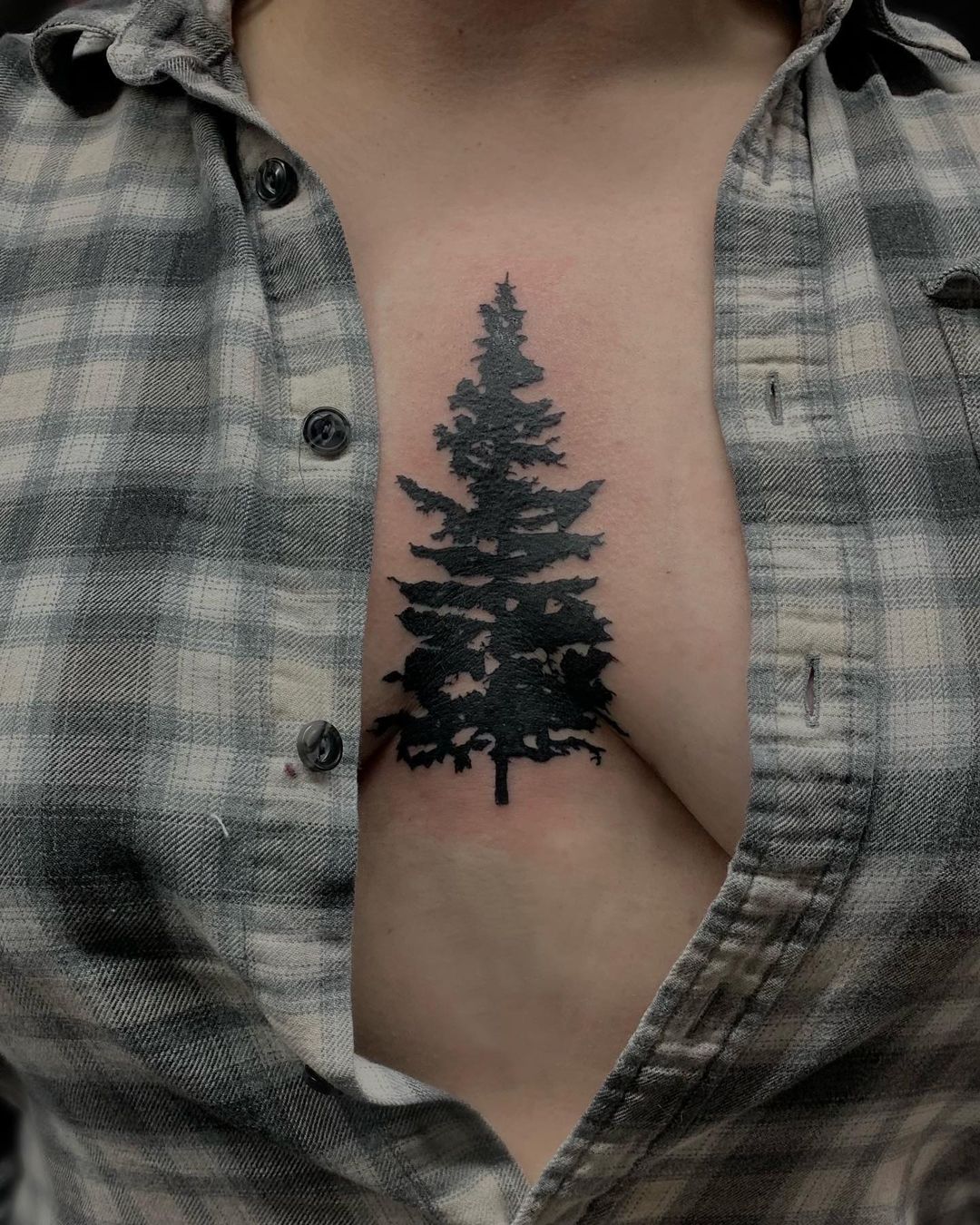 68 Delightful And Touching Tree Tattoos Ideas And Designs For Chest   Psycho Tats